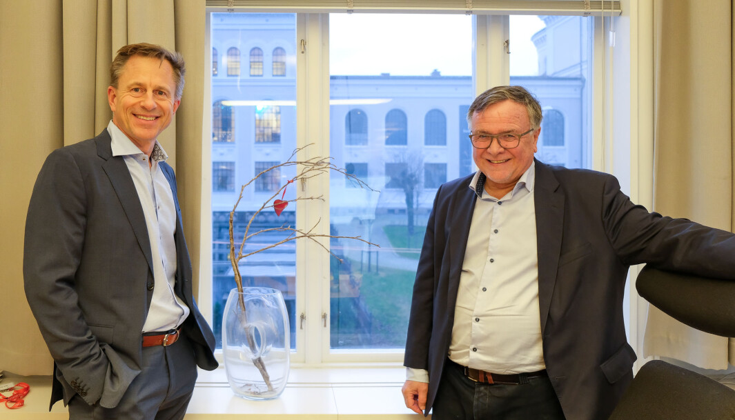 Kjell er klar for å overlate kontorstol og -utsikt til Robert Rastad som overtar som universitetsdirektør i januar 2021. Kjell er klar for å overlate kontorstol og -utsikt til Robert Rastad som overtar som universitetsdirektør i januar 2021.