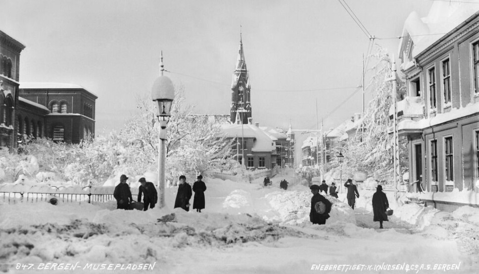 Snøvinteren 1917/1918 går inn i minneboken i Bergen.