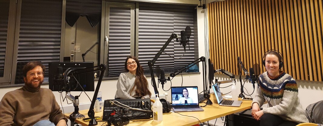 Stipendiatene Martin Kjenes, Albina Gilmullina og Vilde Dimmen under innspilling av podkasten PhD Rhapsody. Stipendiatene Martin Kjenes, Albina Gilmullina og Vilde Dimmen under innspilling av podkasten PhD Rhapsody.