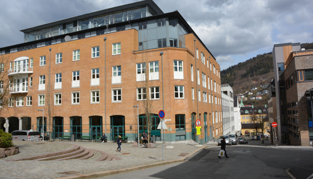 Det skal velges nye dekaner ved fire fakulteter, blant annet på SV-fakultetet. Det skal velges nye dekaner ved fire fakulteter, blant annet på SV-fakultetet.