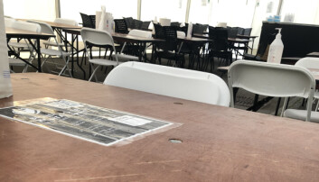 Alt er klart for storinnrykk av studenter i ett av teltene UiB satt opp under fadderuken. Alt er klart for storinnrykk av studenter i ett av teltene UiB satt opp under fadderuken.