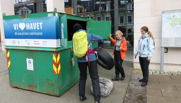 UiB vil ha en container for plastavfall utenfor Studentsenteret under uka. UiB vil ha en container for plastavfall utenfor Studentsenteret under uka.