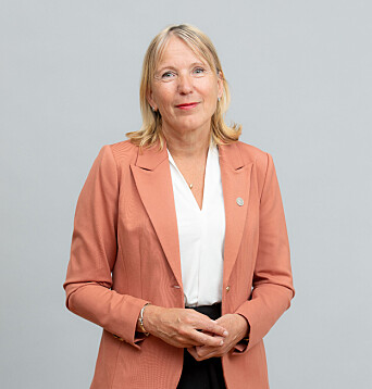 Rektor Margareth Hagenn ønsket velkommen og håpet de fremmøtte ville finne seg tilrette på UiB og i Bergen.