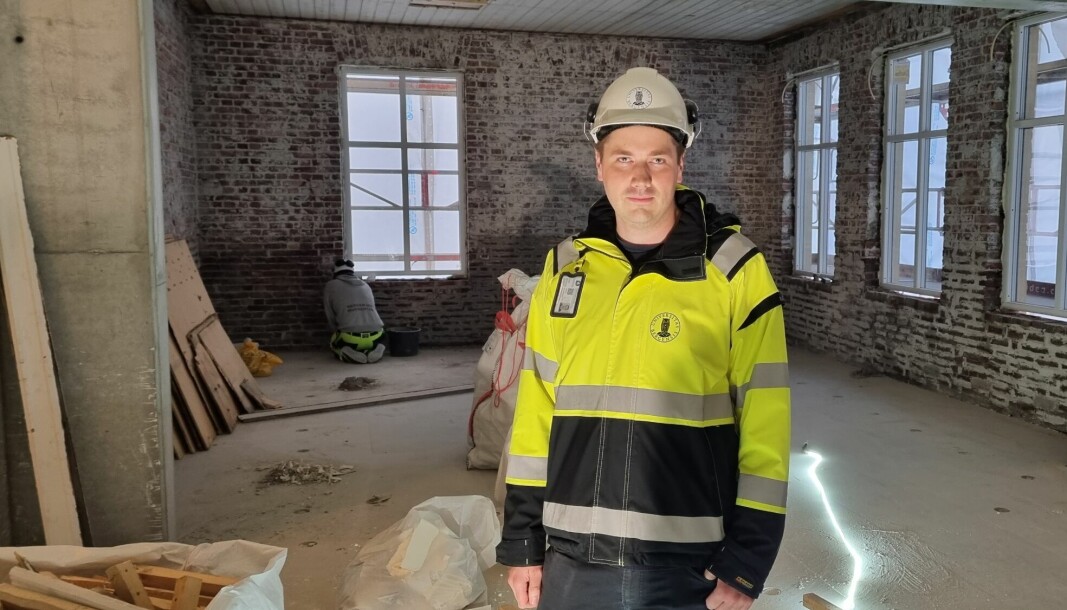 Det er første gang på veldig lenge noen har kikket bak vegger og gulv i Ulrike Pihls Hus, ifølge prosjektleder Marius Ask Waage.