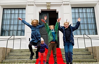 Torsdagsbildet: Hoppende glade for åpen dag på museet