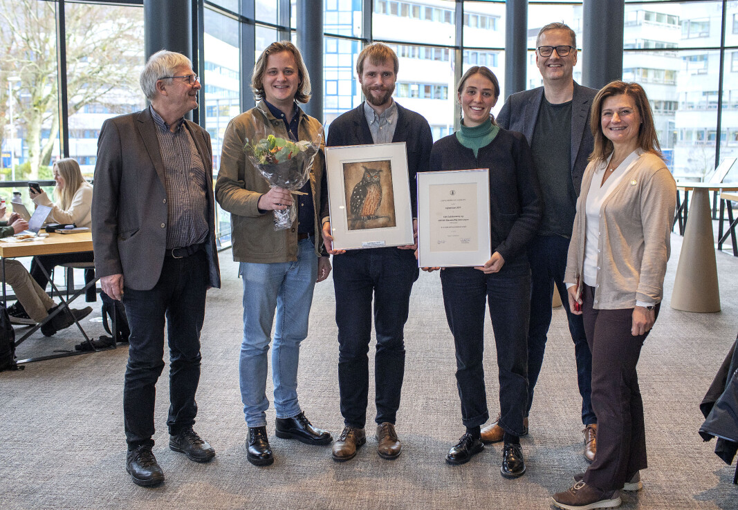 Peter Andersen (Instituttleder ved Institutt for geografi), Johan Elfving (masterstudent i sampol og tidligere studentkoordinator ved UiB Collaboratory), Jakob Grandin (leder for UiB Collaboratory og forsker ved Senter for klima- og energiomstilling), Ronya Reitan Solberg (masterstudent i geografi og studentkoordinator ved UiB Collaboratory), Håvard Haarstad (leder for Senter for klima- og energiomstilling og professor i geografi) og Pinar Heggernes (prorektor for utdanning ved UiB). Peter Andersen (Instituttleder ved Institutt for geografi), Johan Elfving (masterstudent i sampol og tidligere studentkoordinator ved UiB Collaboratory), Jakob Grandin (leder for UiB Collaboratory og forsker ved Senter for klima- og energiomstilling), Ronya Reitan Solberg (masterstudent i geografi og studentkoordinator ved UiB Collaboratory), Håvard Haarstad (leder for Senter for klima- og energiomstilling og professor i geografi) og Pinar Heggernes (prorektor for utdanning ved UiB).