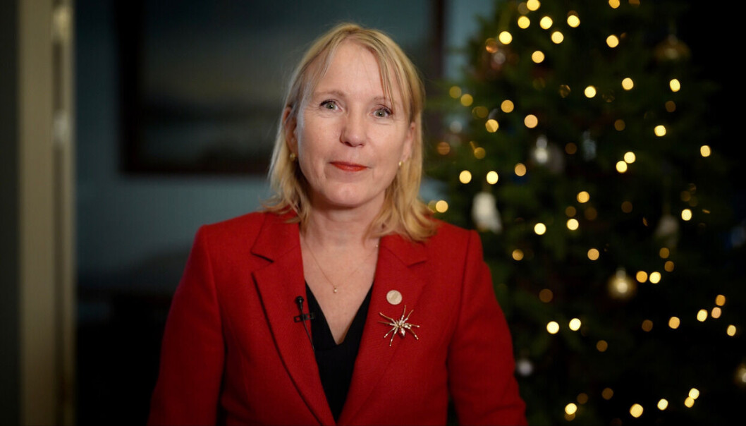 - Nå har sola snudd, og vi går inn i juleferien. Uansett hvor og hvordan dere tilbringer julen, ønsker jeg dere gode fridager, sier rektor Margareth Hagen - Nå har sola snudd, og vi går inn i juleferien. Uansett hvor og hvordan dere tilbringer julen, ønsker jeg dere gode fridager, sier rektor Margareth Hagen