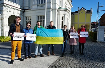 Torsdagsbildet: Sammen for fred og hjelp til Ukraina