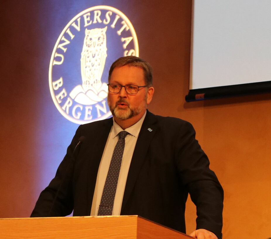 Svein Harberg (H) er første visepresident på Stortinget.
