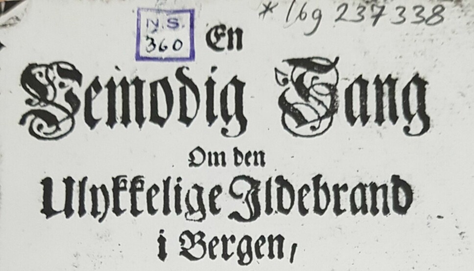 Tittelbladet til «En Vemodig Sang Om den Ulykkelige Ildebrand i Bergen». Tonen var hentet fra Kingos salme «Vaagn Op Og Slaa Paa Dine Strenge». Salmemelodien var imidlertid fra Hamburg.