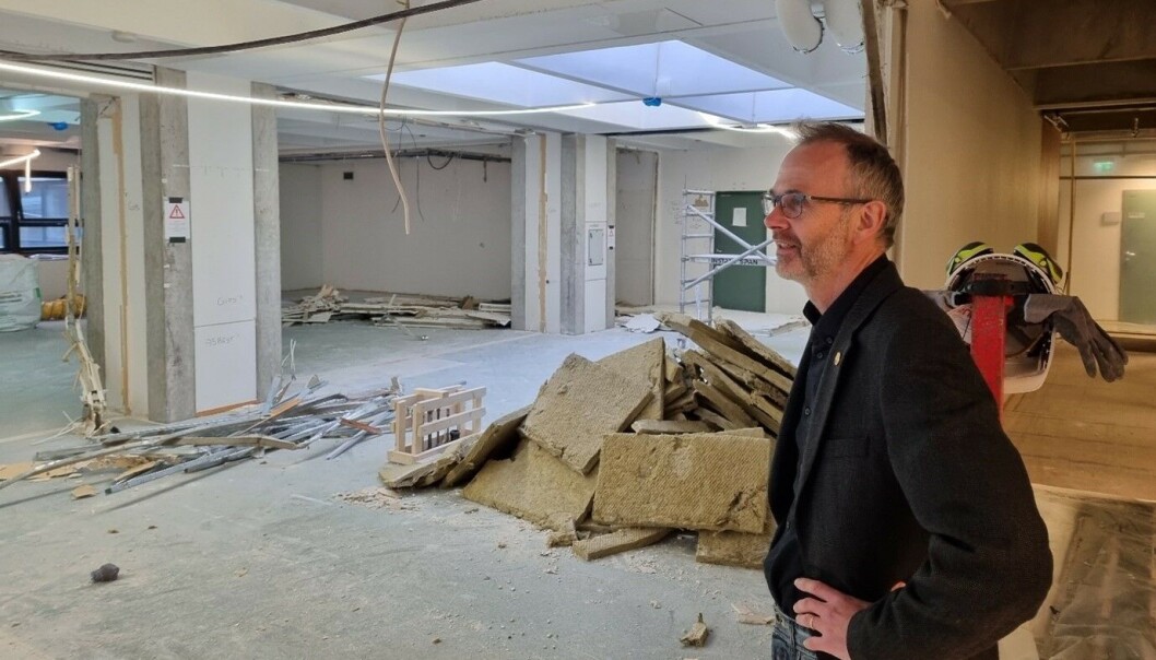 Instituttleder Knut Børve gleder seg til de nye laboratoriene er ferdige til våren neste år. Instituttleder Knut Børve gleder seg til de nye laboratoriene er ferdige til våren neste år.