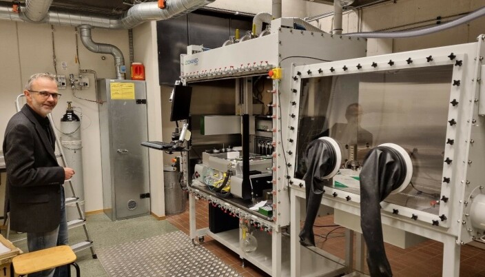 HTE (High throughput experimental facility) utstyret som skal inn i den nye kjemilaben er alt på plass i Realfagbygget. HTE (High throughput experimental facility) utstyret som skal inn i den nye kjemilaben er alt på plass i Realfagbygget.