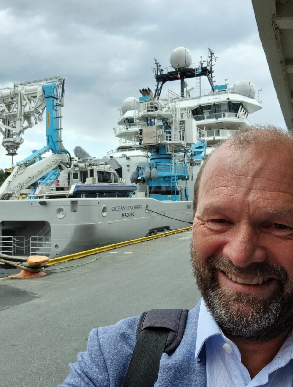 Øyvind Fiksen ved forskningsskipet Ocean Explorer.
