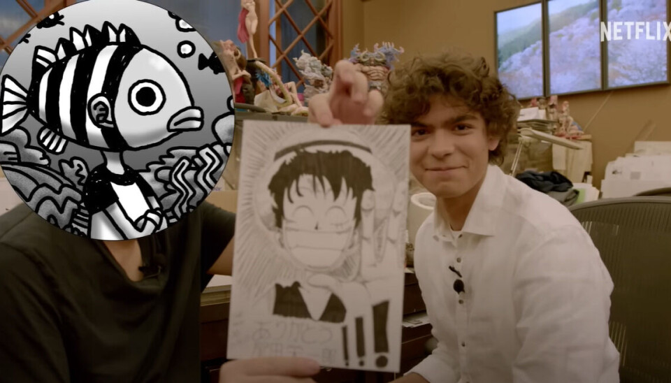Forfatteren Eiichiro Oda viser frem Iñaki Godoy sin illustrasjon av hovedkarakteren Luffy. Iñaki Godoy spiller Luffy i realfilm adapsjon av One Piece. Oda sin identitet er skjult bak en fiskemann avatar som han har illustrert selv.